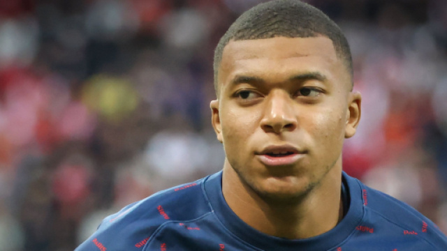 Kylian Mbappé sous les couleurs du PSG (capture X @panams75)