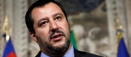 Matteo Salvini invoca l'approvazione del Ddl sulla 'castrazione chimica' dopo l'abuso su una ragazzina a Catania.