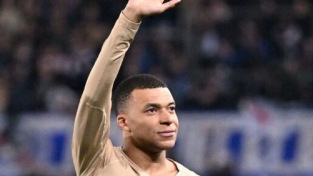 Mbappé annoncé proche du Real Madrid. (screenshot Twitter - @Amadinho_9)