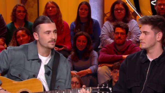 Pierre Garnier sur le plateau de Quotidien avec Julien (Screenshoot Twitter @purecharts)