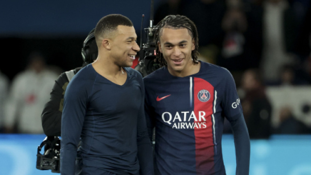 Kylian et Ethan Mbappé au PSG (capture Twitter Actu Foot)