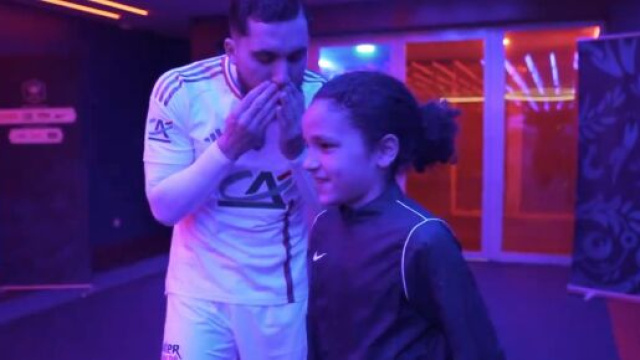 Les frères Cherki avant la rencontre entre l'OL et le LOSC. (screenshot Twitter @OL)