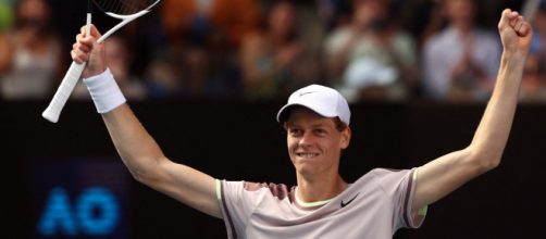 Jannik Sinner, nonostante le zero sconfitte in questo 2024, non si sente imbattibile.