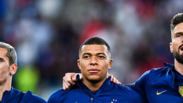 L'équipe de France sera favorite lors de l'Euro 2024. (crédit Twitter - @footballogue)