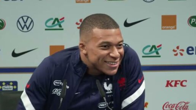 Mbappé en partance pour le Real Madrid. (screenshot Twitter @93Kakas)