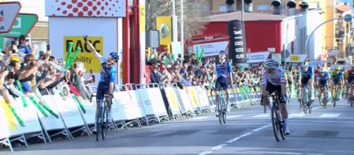 Volta Catalunya, l'arrivo della prima tappa © Eurosport.