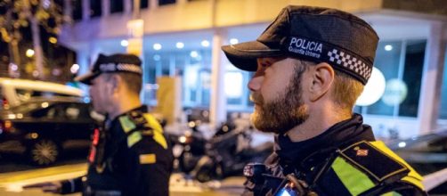La Guardia Urbana de Barcelona seguirá indagando para determinar las posibles causas del accidente (X@GUBBarcelona)