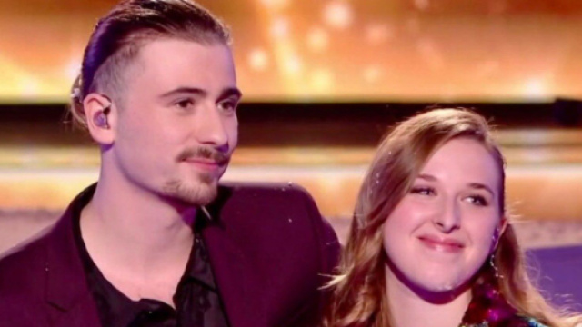 Pierre Garnier et Héléna Bailly seront dans The Voice Belgique (Screenshoot Twitter @GossipRoomOff)