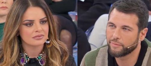 Roberta Di Padua e Alessandro Vicinanza - screenshot © Canale 5.