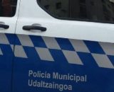 La Policía Municipal de Pamplona encontró el cuerpo en una vivienda del barrio de San Juan (X@PoliciaIrunaPM)