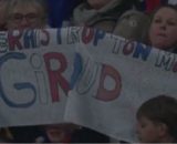Les supporters de Giroud lors de France - Allemagne (capture X @CNEWS)