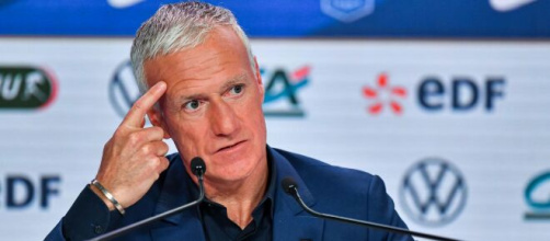 Deschamps amer sur l'arbitrage lors de France-Argentine. (crédit Twitter @MercatoPlein)