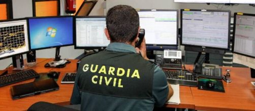 La Guardia Civil ha comenzado a investigar lo ocurrido en la empresa pirotécnica de Asturias (X@guardiacivil)