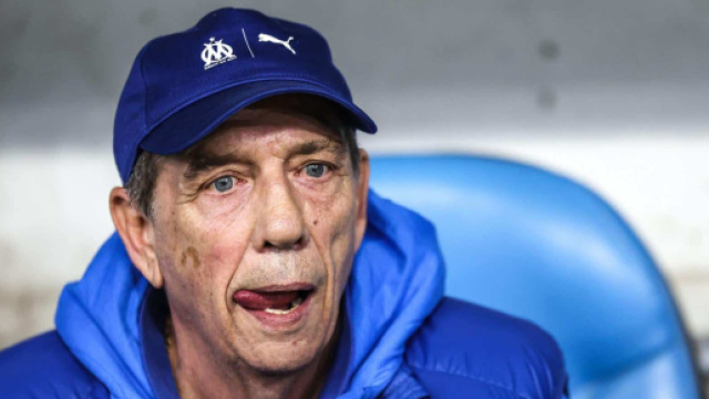 Jean-Louis Gasset sur le banc de l'OM (capture X La Provence)