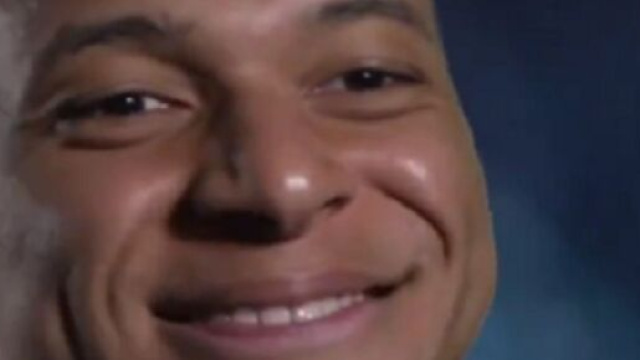 Kylian Mbappé sous les couleurs du PSG (capture X @telefoot_TF1)