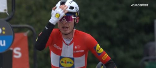 Parigi-Nizza: Skjelmose vince la sesta tappa, Evenepoel: 'Ho fatto un grosso errore'.