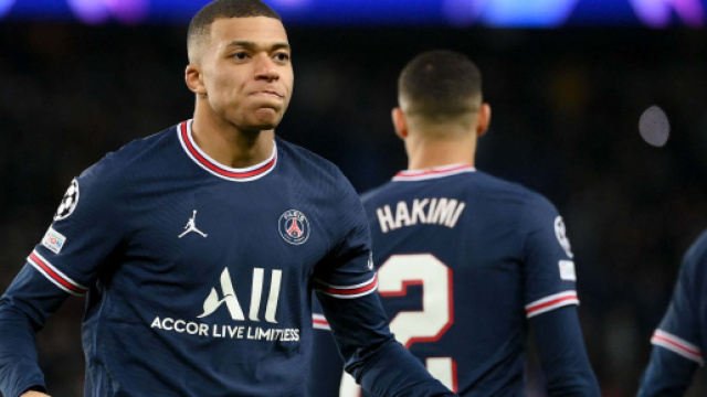 Kylian Mbappé sous les couleurs du PSG (capture X @panams75)