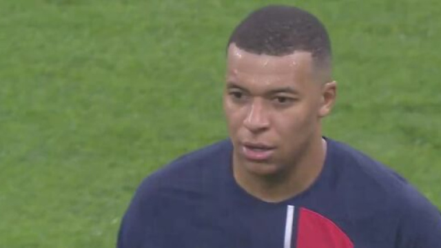 Kylian Mbappé en difficulté avec le PSG. (screenshot Twitter @primevideo)