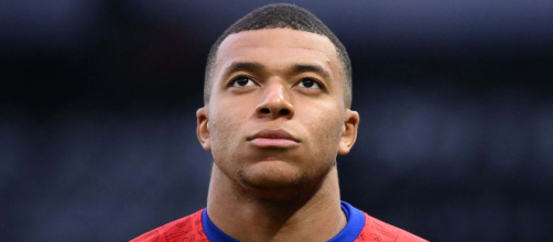 Kylian Mbappé sous les couleurs du PSG (capture X @panams75)