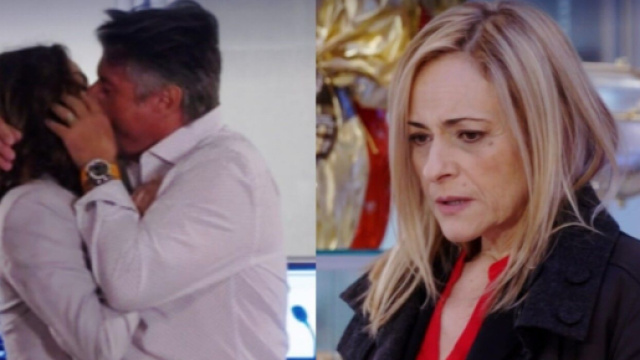 Silvia (Luisa Amatulli) ripensa a Michele (Alberto Rossi) - screenshot © Un posto al sole.