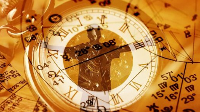 Orologio e simboli astrologici (© Immagine di Pixabay)