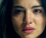 Melisa Aslı Pamuk (Asu) in una scena. Screenshot © Endless Love.