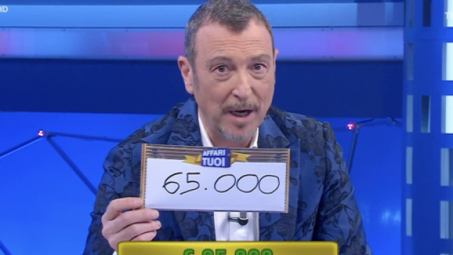 In foto Amadeus, screenshot &copy; Rai 1