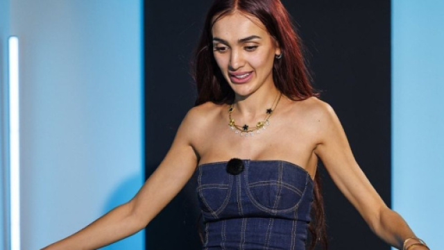 Maïssane se déchaîne contre Carla pour embrouiller les pistes. Capture Instagram @W9officiel
