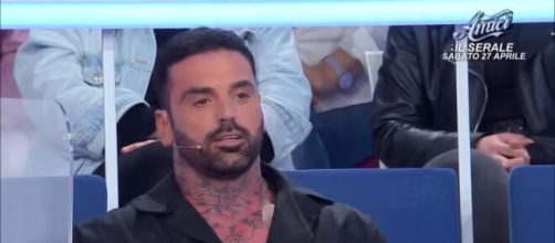 In foto Mario Cusitore (screenshoot © Canale 5).