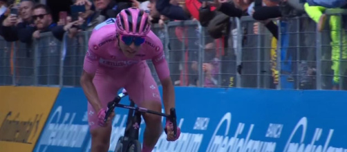 La vittoria di Pogacar a Prati di Tivo © Screenshot ©© Eurosport