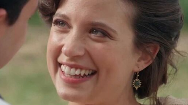 Nella foto Martina de La Promessa &copy; Canale 5.