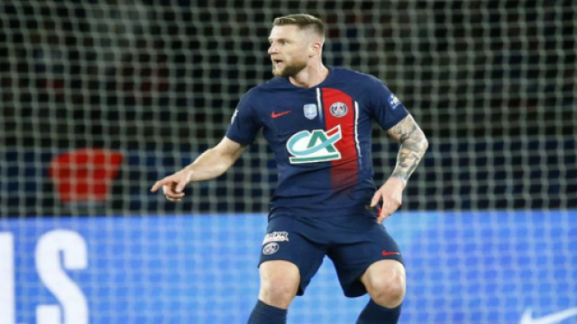 Skriniar in azione con il PSG © Instagram