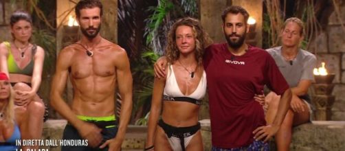 Artur, Ras e Greta durata l'ultima diretta dell'Isola dei famosi © Canale 5.