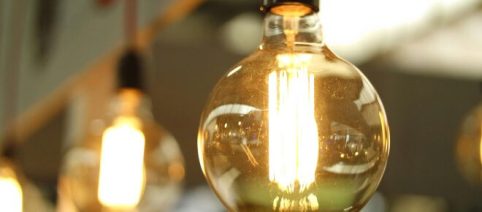 Il mercato tutelato dell'energia chiuderà a luglio 2024: si passerà gradualmente al mercato libero