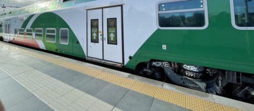 Un treno Vivalto di Trenitalia - © Wikimedia Commons