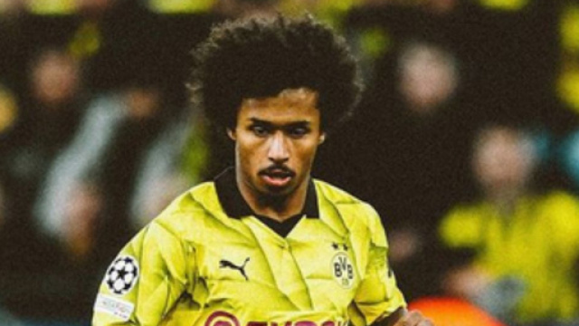 Karim Adeyemi con la maglia del Borussia Dortmund - Foto profilo Instagram &copy; karim_adeyemi.