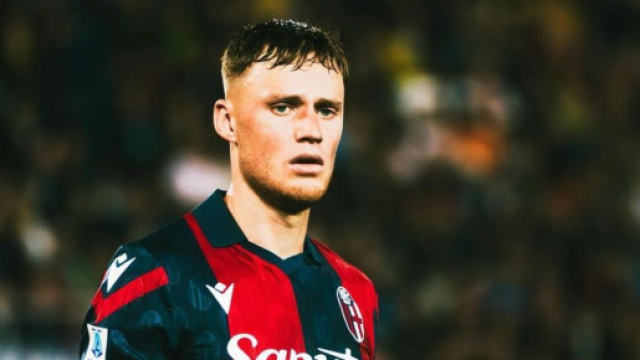 Beukema con la maglia del Bologna - &copy; Instagram