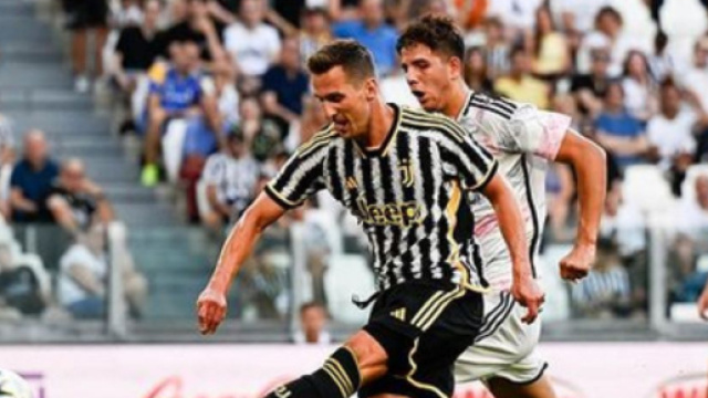 Arkadiusz Milik, Juventus - Profilo Instagram &copy; arekmilik.