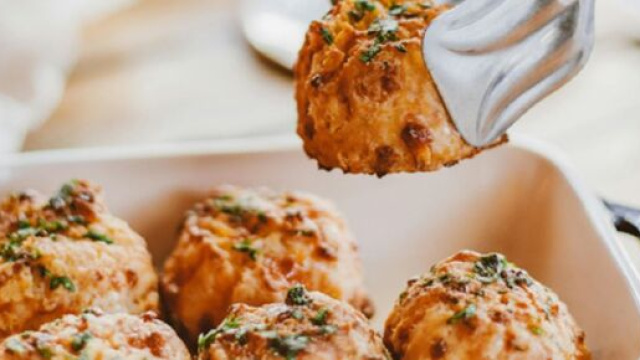 Polpette di zucchine (© foto Pexels.com)