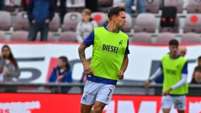 Federico Proia con la maglia del Vicenza - &copy; Instagram / Federico Proia