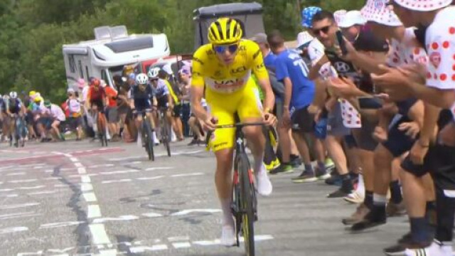 Tadej Pogacar - Screenshot © Eurosport
