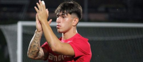 Filippo Groppelli con la maglia della Giana Erminio - © AsGiana.Com