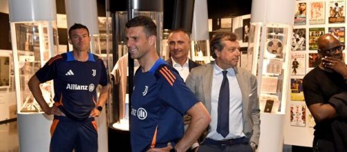 Thiago Motta e Cristiano Giuntoli, allenatore e direttore sportivo della Juventus. Foto © Juventus. Massimiliano Allegri. Foto © Juventus.