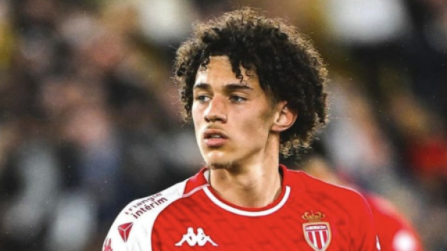 Maghnes Akliouche - Profilo Instagram &copy; Akliouche