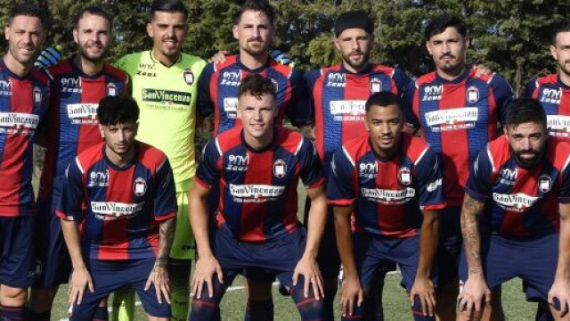 Crotone, la squadra della stagione 2024-2025 - © Facebook / FcCrotone