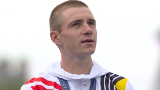 Remco Evenepoel sul podio delle Olimpiadi di Parigi 2024 - Screenshot © Eurosport