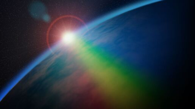 Terra illuminata dal sole ©Immagine di Pixabay.