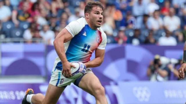 Antoine Dupont in azione nel torneo olimpico di rugby a 7 © IOC