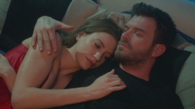 In foto Aslan e Devin di The Family © Mediaset