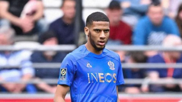 Jean Clair Todibo con la maglia del Nizza &copy; profilo Instagram jctodibo